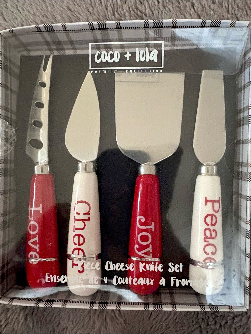 Red & White 4-Piece Cheese Knife Set